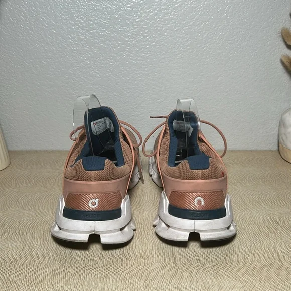 On Running Cloudswift 2.0 Sneakers in Blush and Blue Size 11 MSRP $199 - Picture 12 of 16